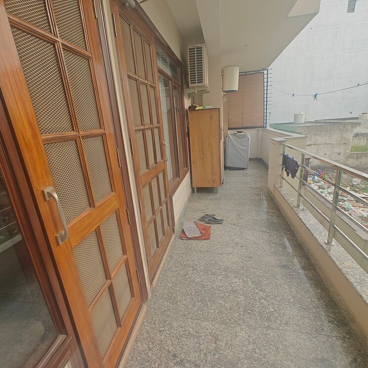 Balcony, dlf-alameda 3 Bedroom 1800 Sq.Ft. Builder Floor In Sector 73 Gurgaon 8687995