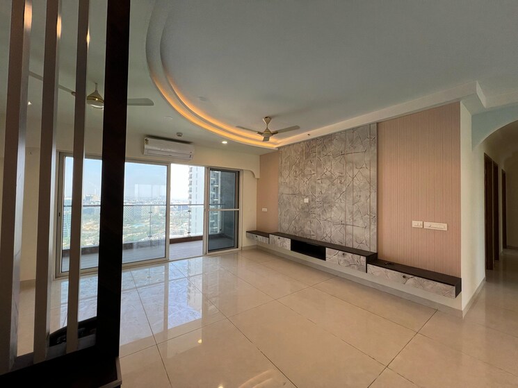 Room, snn-clermont 4 Bedroom 3067 Sq.Ft. Apartment In Hebbal Bangalore 8688006