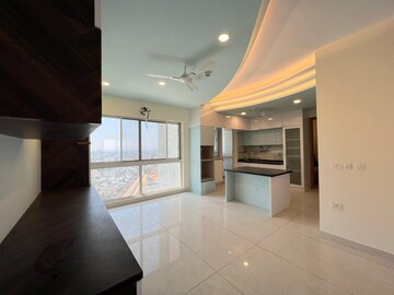 Room in 4 BHK Apartment at SNN Clermont, Hebbal – for Rent
