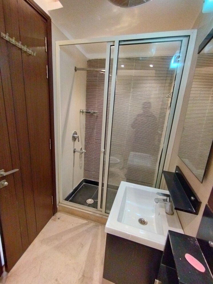 Master Bedroom, sarvapriya vihar 3 Bedroom 1800 Sq.Ft. Builder Floor In Sarvapriya Vihar Delhi 8688011