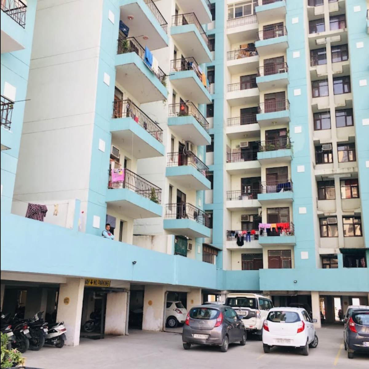 3 BHK + Extra Room Apartment For Rent in High End Paradise II