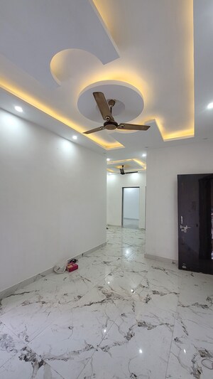 3 BHK Apartment For Sale in Dilshad Colony