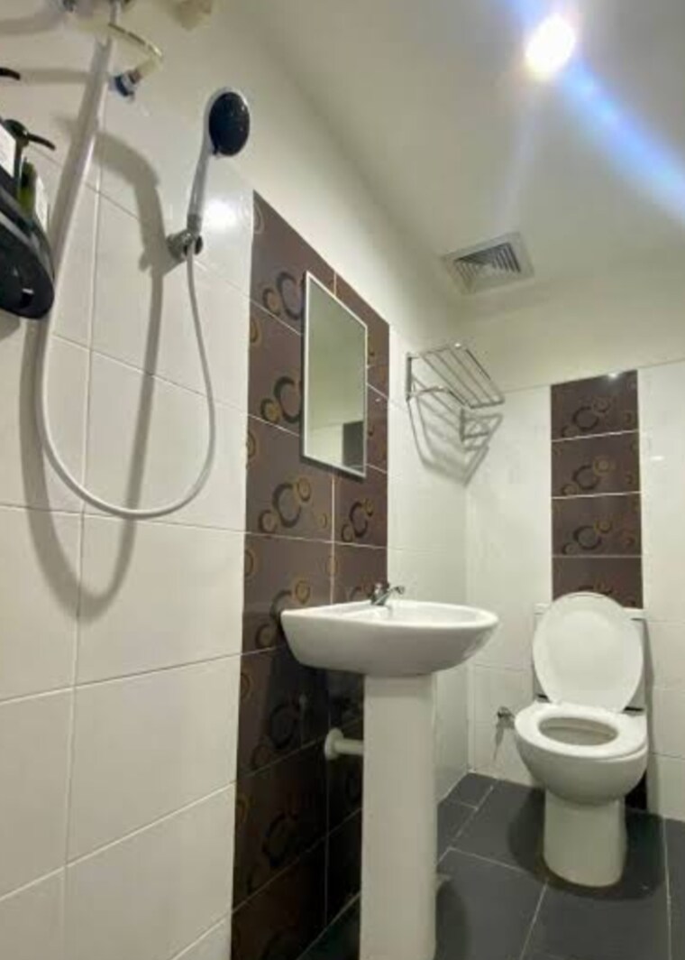 Bathroom, rattan-apartment 2 Bedroom 700 Sq.Ft. Builder Floor In Khanpur Delhi 8688056