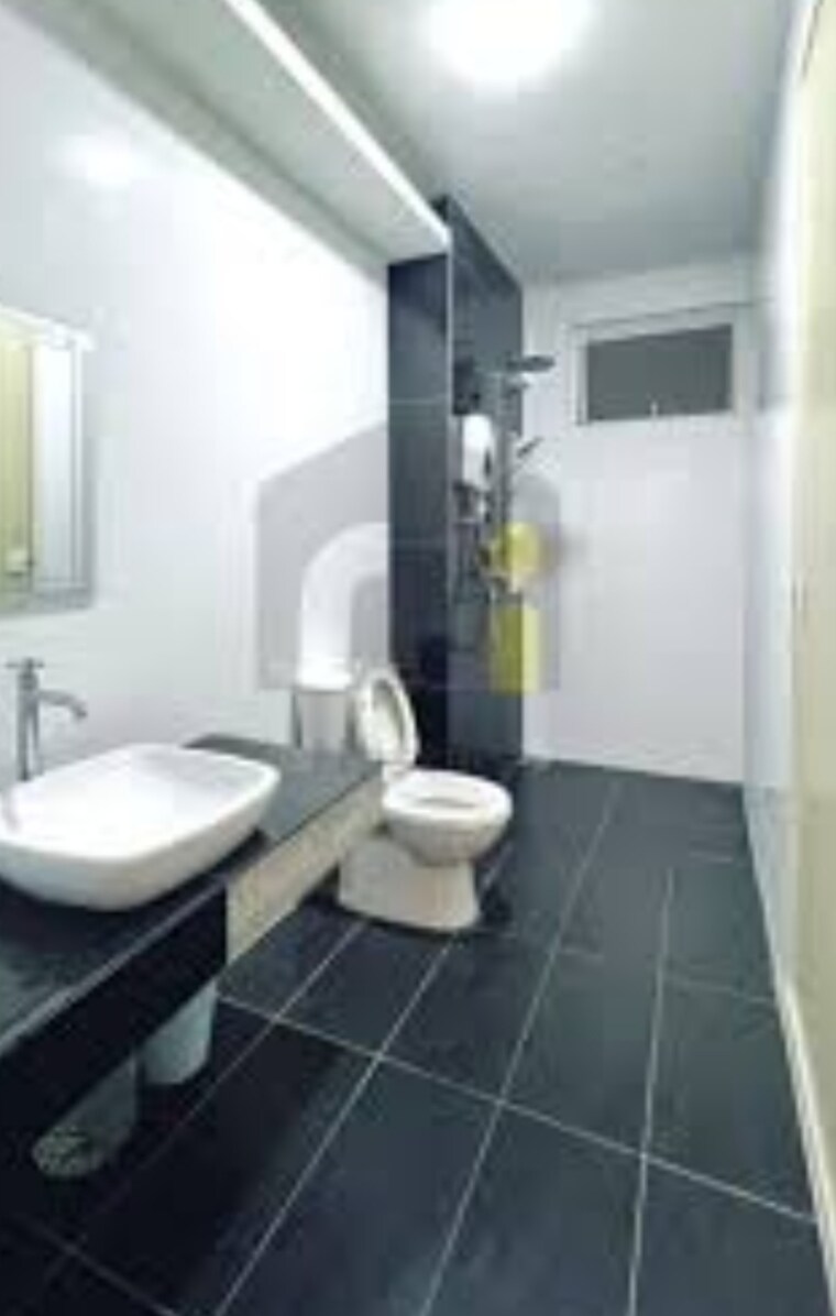 Bathroom, khanpur 3 Bedroom 1000 Sq.Ft. Builder Floor In Khanpur Delhi 8688057