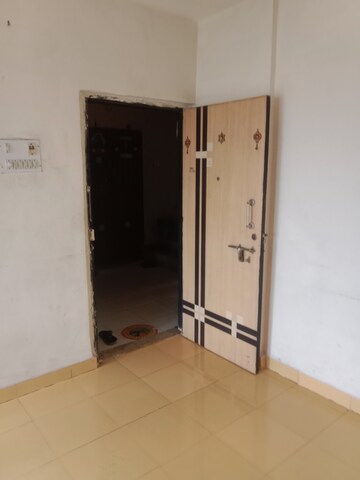 1 BHK Apartment For Rent in Rashmi Star City, Naigaon East