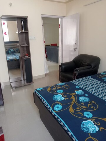 Bedroom in 3 BHK Apartment at Rps More – for Rent