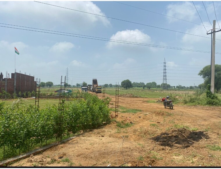 undefined, hathin  100 Sq.Yd. Plot In Hathin Palwal 8688088
