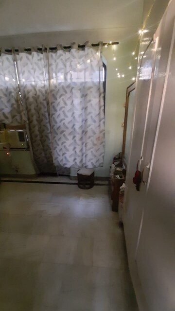 Bathroom in 2 BHK Builder Floor at Palam Vihar Residents Association, Palam Vihar – for Rent