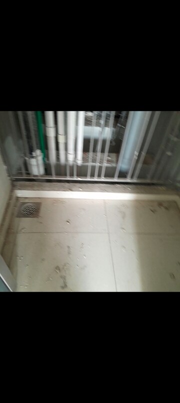 2 BHK Apartment For Rent in Kalpataru Immensa, Kolshet Road