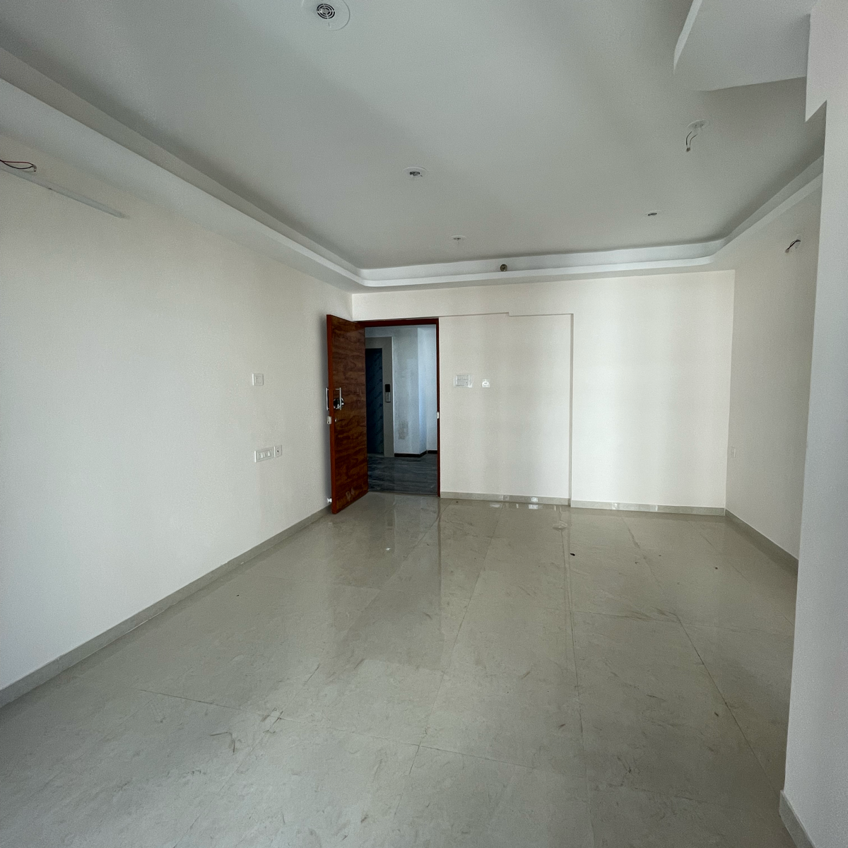 1 BHK Apartment For Sale in Je And Vee Om Trimurti