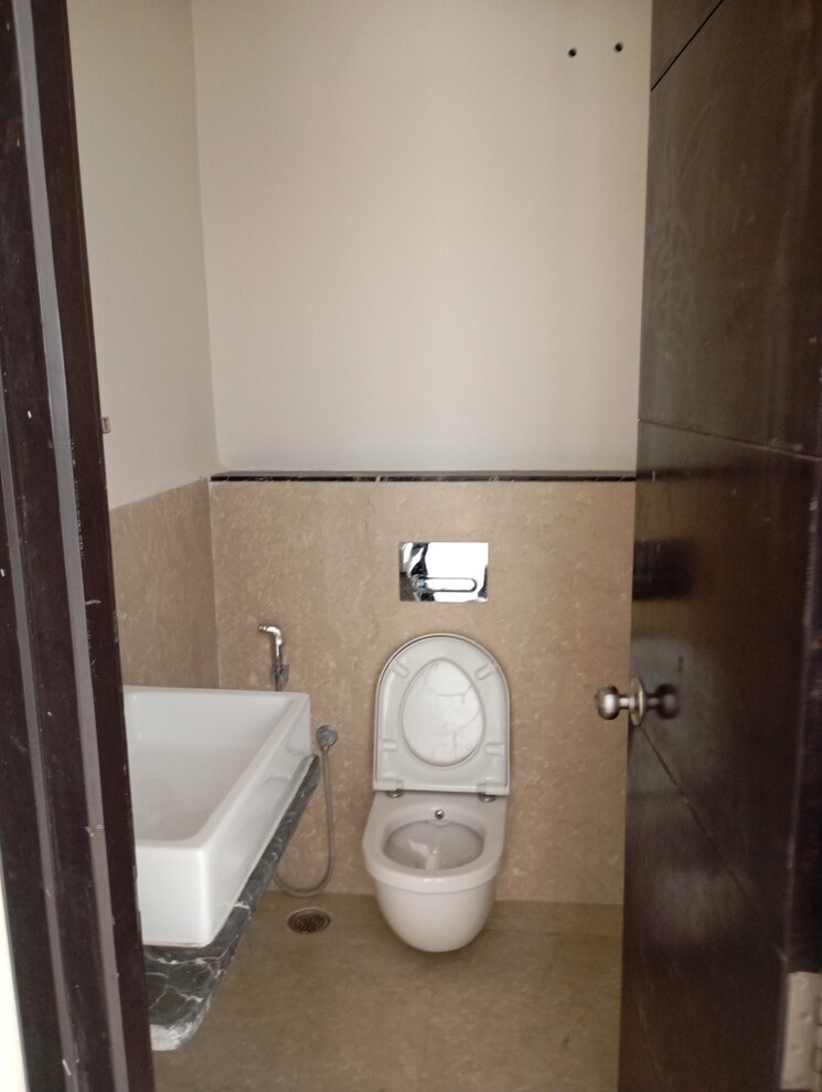 Bathroom, northstar-hillside 4 Bedroom 7300 Sq.Ft. Villa In Osman Sagar Road Hyderabad 8688130