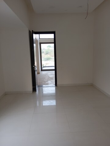 Room in 4 BHK Villa at Northstar Hillside, Osman Sagar Road – for Sale