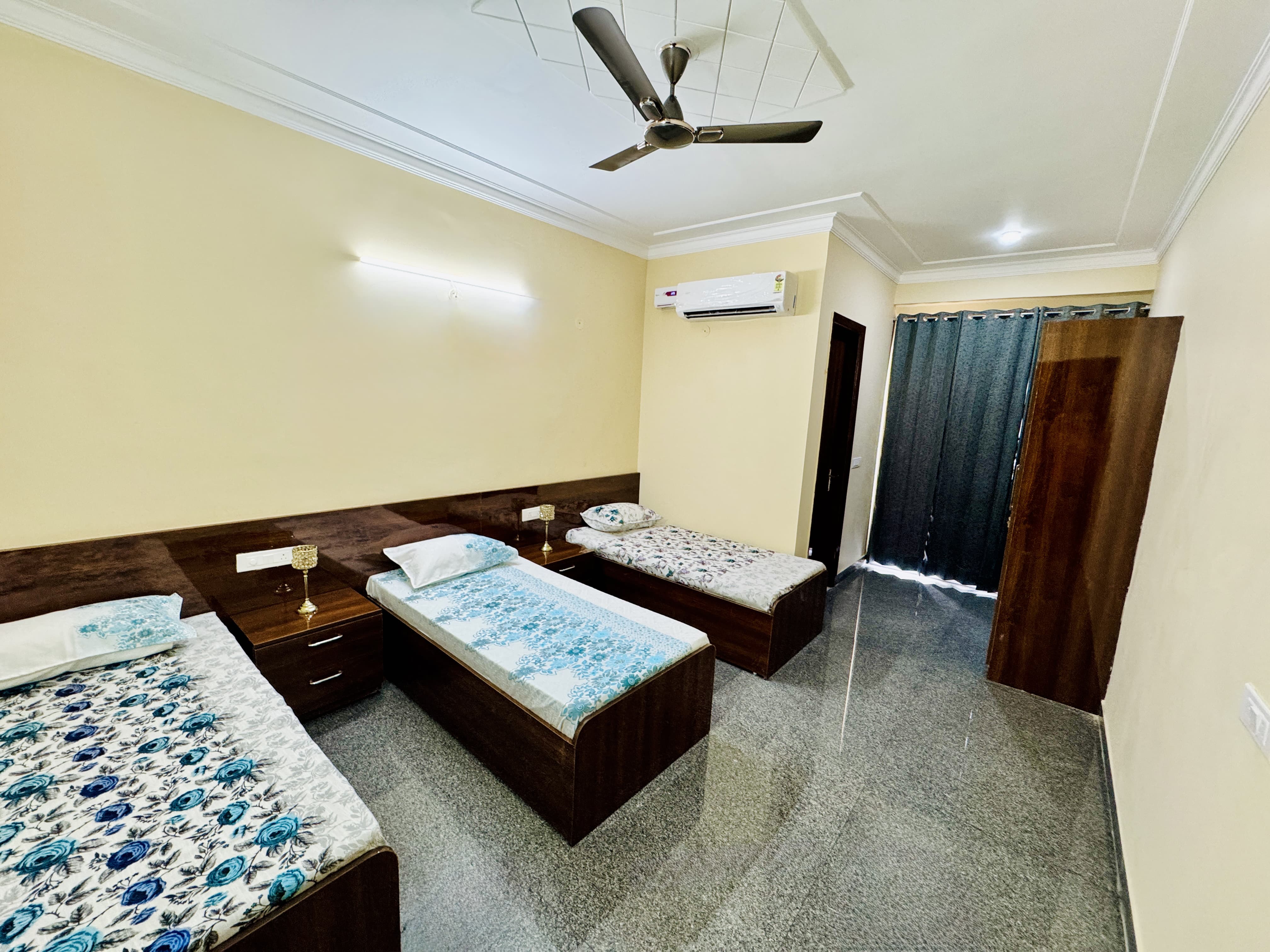 Pg For Rent in Coliving Pg 