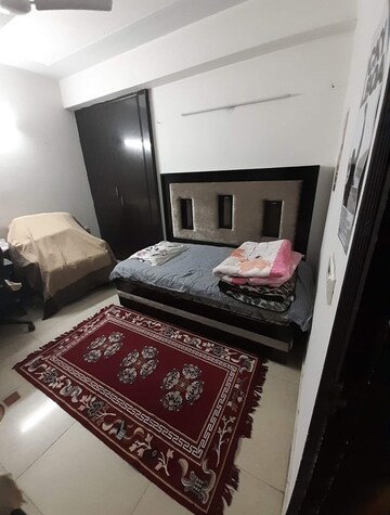 Bedroom in 3.5 BHK Apartment at Jm Orchid, Sector 76 – for Rent