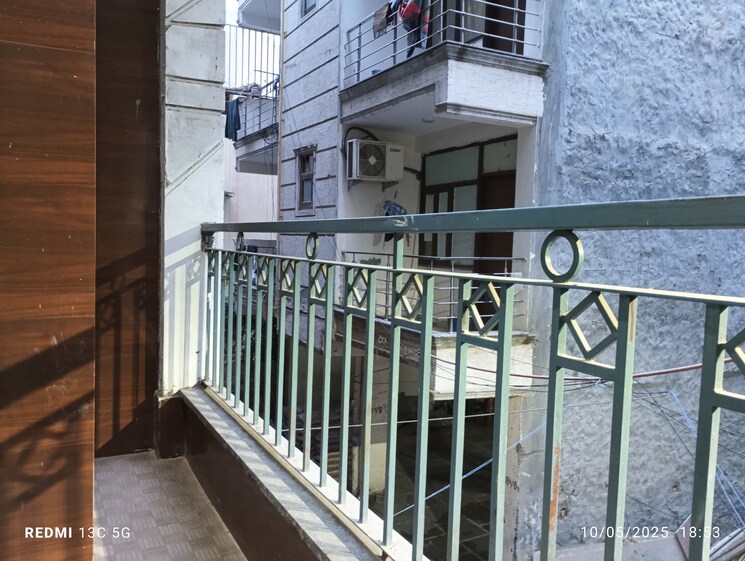Balcony, saket 1 Bedroom 450 Sq.Ft. Builder Floor In Saket Delhi 8688181