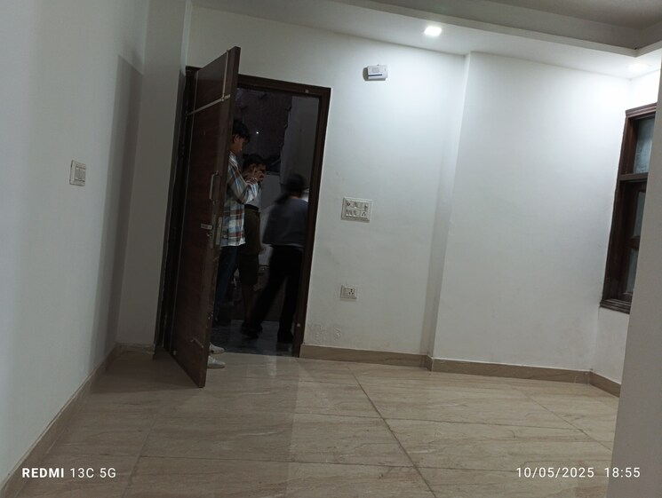 Room, saket 1 Bedroom 450 Sq.Ft. Builder Floor In Saket Delhi 8688181