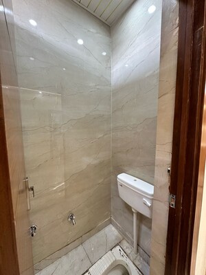 Attached Bathroom in 2 BHK Builder Floor at Vaishali Sector 5 – for Sale