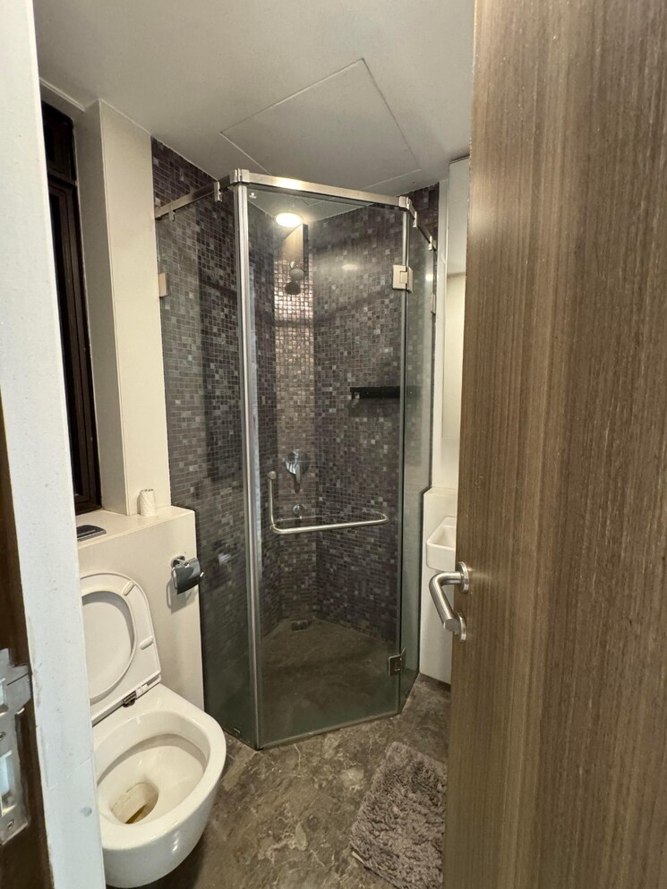 Bathroom, lodha-the-park 4 Bedroom 1571 Sq.Ft. Apartment In Worli Mumbai 8688196