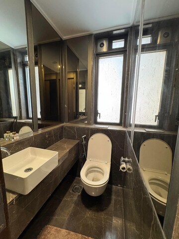 Team Area in 4 BHK Apartment at Lodha The Park, Worli – for Rent