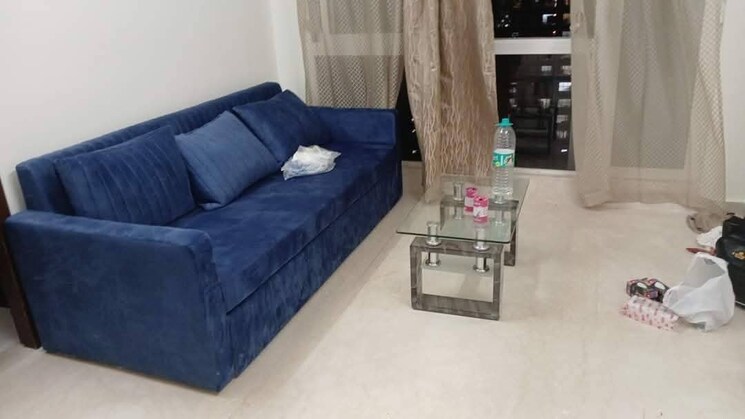 Room, malad east Pg For Boys & Girls In Malad East 8688205