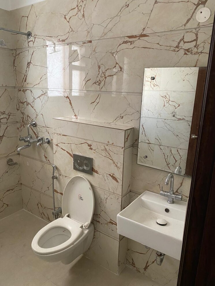 Bathroom, sector 12 panchkula 3 Bedroom 2200 Sq.Ft. Independent House In Sector 12 Panchkula Panchkula 8688195