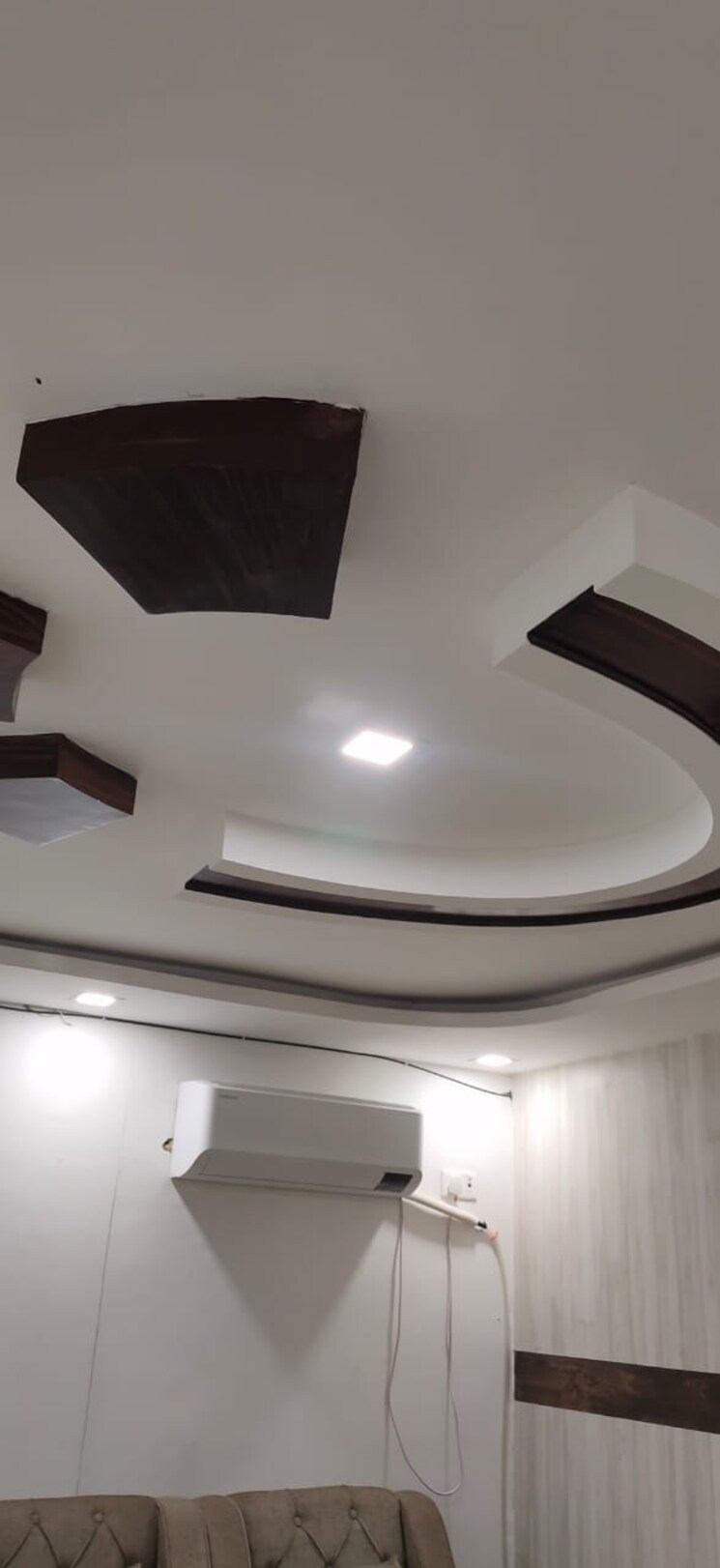 undefined, rohtas-summit Commercial Office Space 2000 Sq.Ft. In Vibhuti Khand Lucknow 8688214