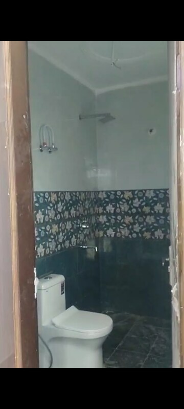 Furnished Amenities in 2 BHK Builder Floor at Eldeco Ananda, Sector 48 – for Rent
