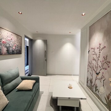 Team Area in 1 BHK Apartment at Ulwe Sector 19 – for Rent