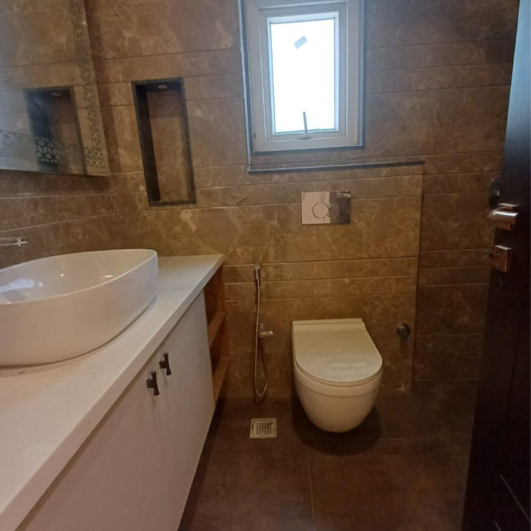 Bathroom, nehru enclave 3 Bedroom 1950 Sq.Ft. Builder Floor In Nehru Enclave Delhi 8688256
