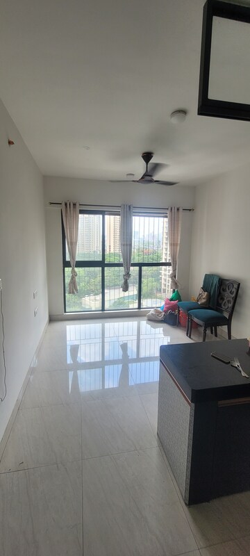 2 BHK Apartment For Rent in Lodha Crown Quality Homes, Majiwada