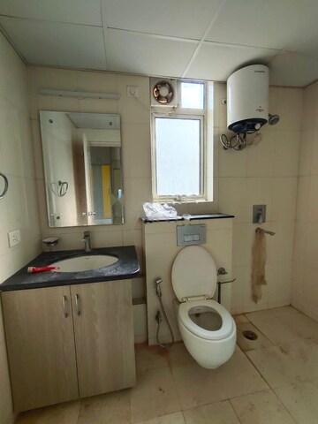 Bathroom in 3 BHK Apartment at Emaar Palm Hills, Sector 77 – for Rent