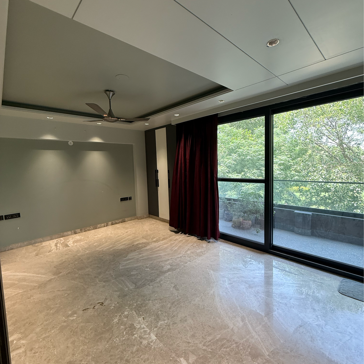 3 BHK + Servant Room Builder Floor For Rent in Kalkaji