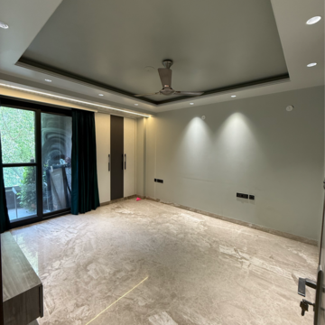 Room in 3 BHK Builder Floor at Kalkaji – for Rent