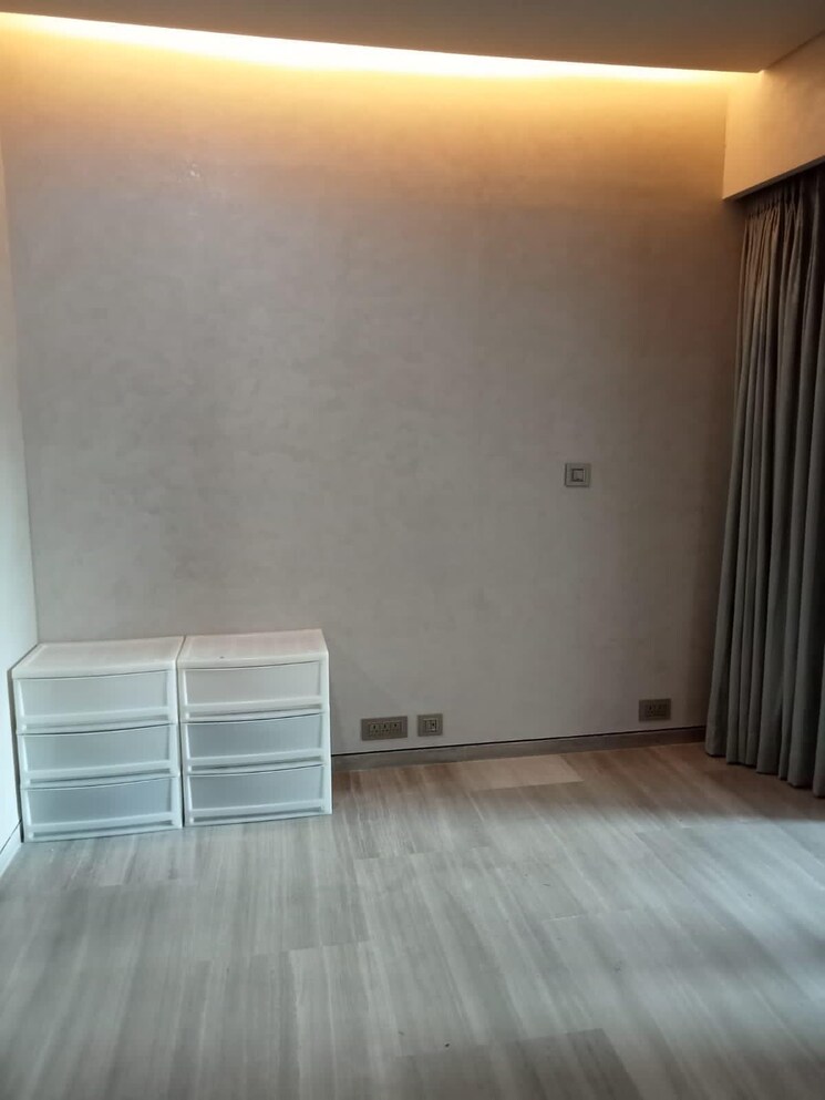 Room, lodha-the-world-towers-world-one-tier-2 4 Bedroom 2056 Sq.Ft. Apartment In Worli Mumbai 8688269