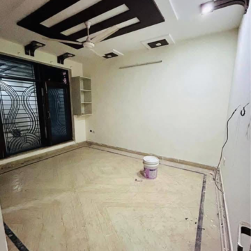 Bedroom in 2 BHK Builder Floor at Sector 23 – for Rent