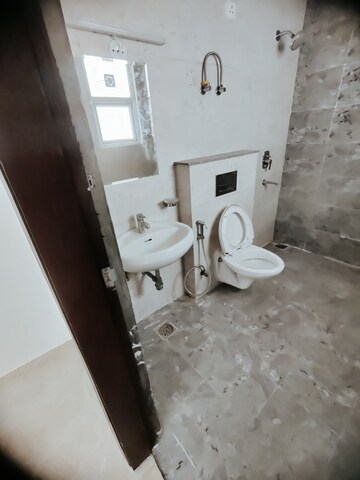 3 BHK Builder Floor For Rent in BPTP Parklands, Sector 76