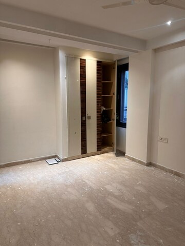 Room in 4 BHK Builder Floor at East Of Kailash – for Rent