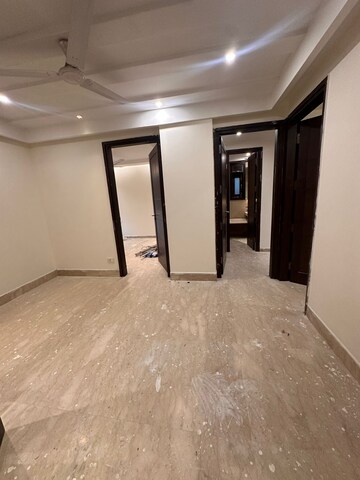 Room in 4 BHK Builder Floor at East Of Kailash – for Rent