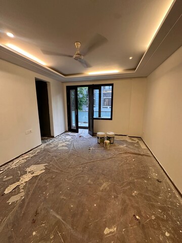 Bedroom in 4 BHK Builder Floor at East Of Kailash – for Rent