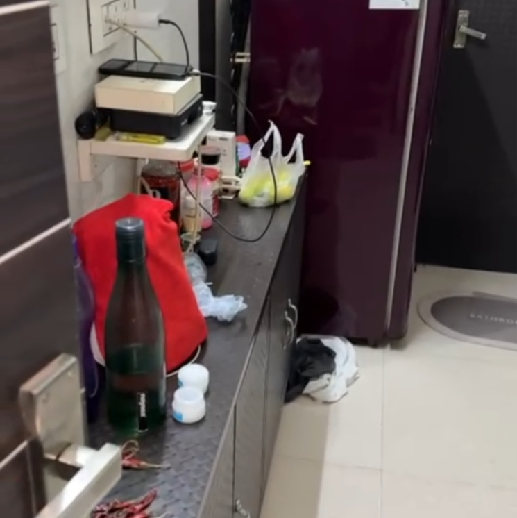 Team Area, dlf-pink-town-house 1 RK 450 Sq.Ft. Independent House In Dlf City Phase 3 Gurgaon 8688515