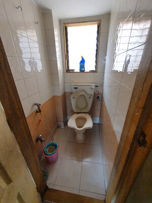 Bathroom in 1 BHK Apartment at Kandivali West – for Sale