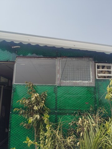  Plot – Garden View at Uttam Nagar - for Sale