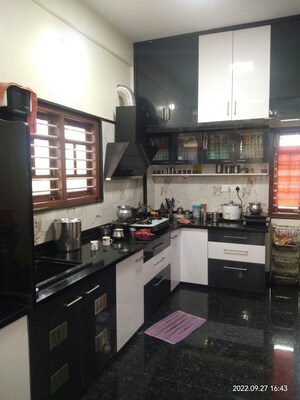 Kitchen in 4 BHK Villa at Thathaguni – for Sale