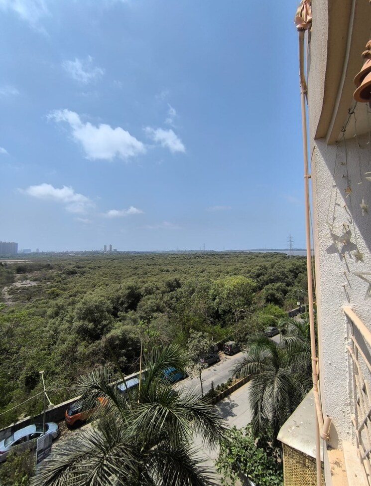 Balcony, kandivali west 2 Bedroom 850 Sq.Ft. Apartment In Kandivali West Mumbai 8688575