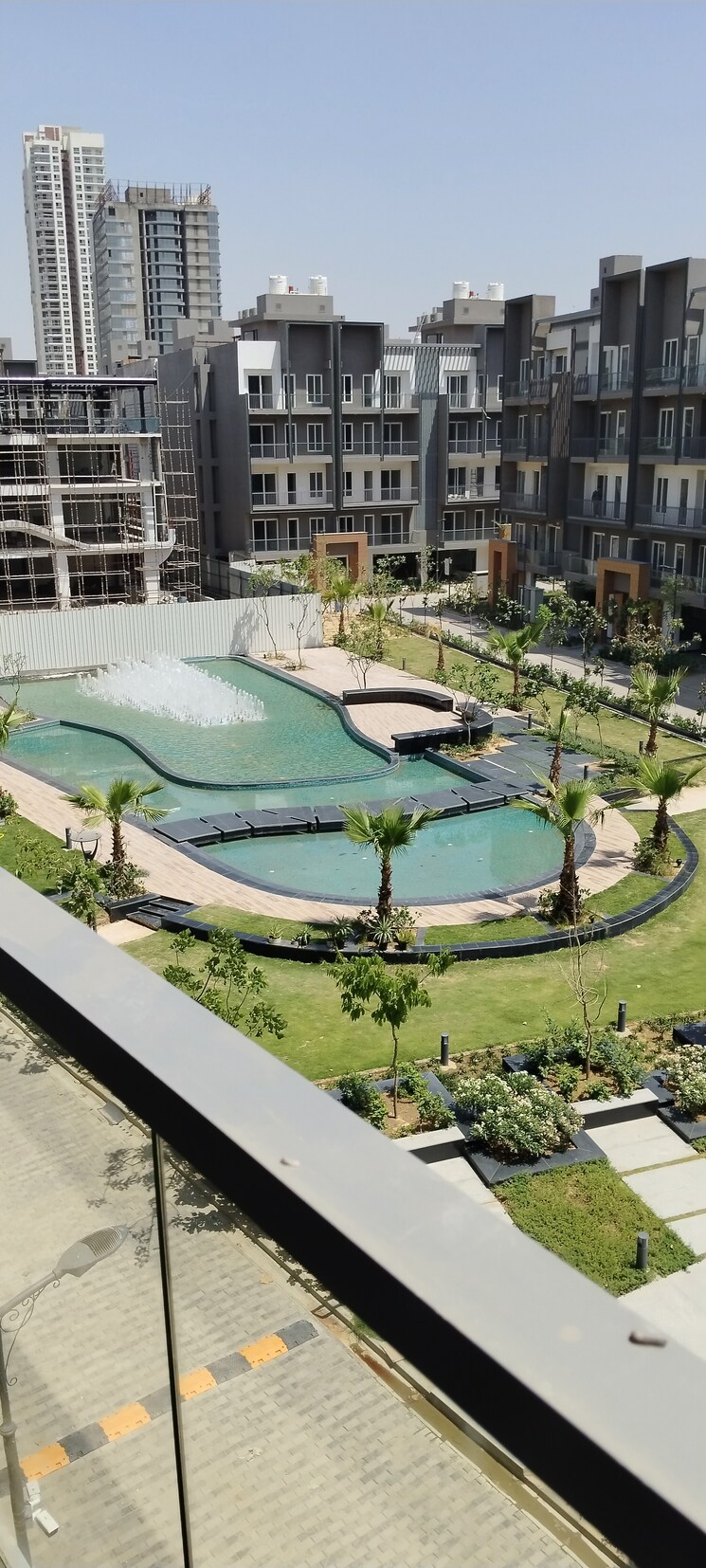 Exterior View, smart-world-orchard 3.5 Bedroom 1680 Sq.Ft. Builder Floor In Sector 61 Gurgaon 8688600