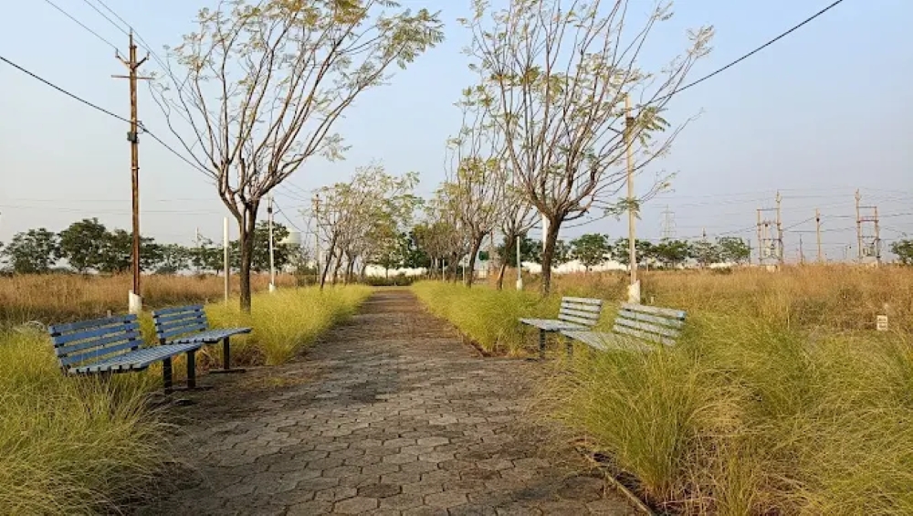 Plot For Sale in Mgr Princess Hilltop 