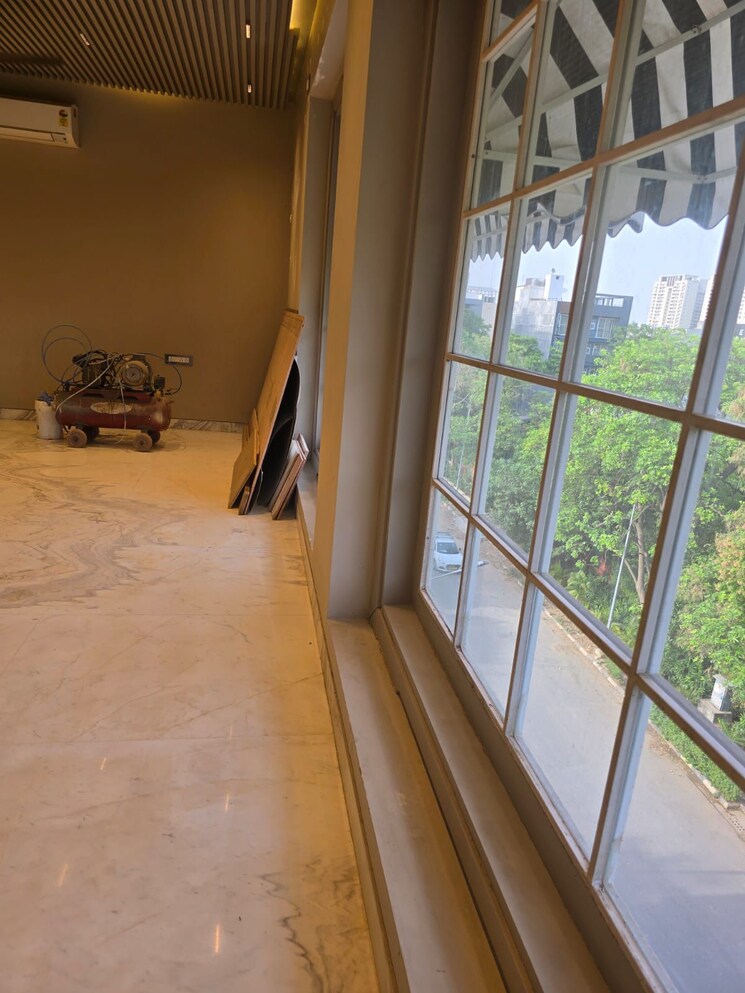 Balcony, kohli-one-malibu-town 3.5 Bedroom 3700 Sq.Ft. Builder Floor In Sector 47 Gurgaon 8688627