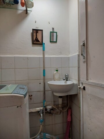 Bathroom in 1 RK Apartment at Mahatma Society – for Rent
