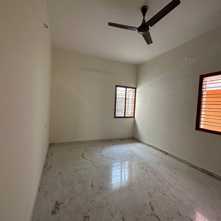 Room, banashankari 4 Bedroom 2400 Sq.Ft. Independent House In Banashankari Bangalore 8688676