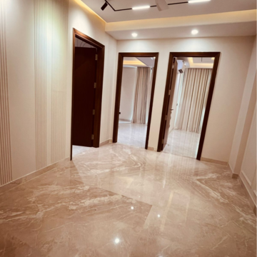Room in 4 BHK Builder Floor at Ireo The Grand Hyatt Residences, Sector 58 – for Sale